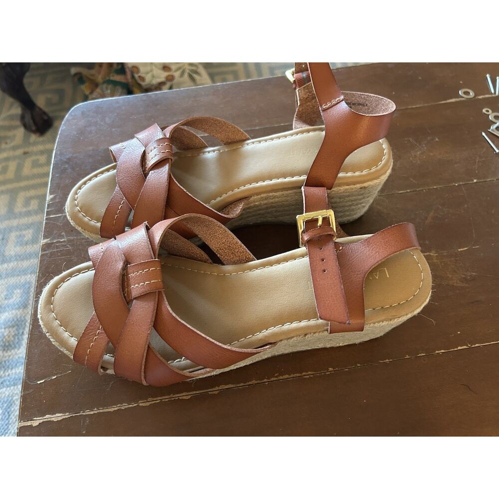 Lane Bryant Leather Wedge Sandals Size 9w wide platform buckle boho natural
